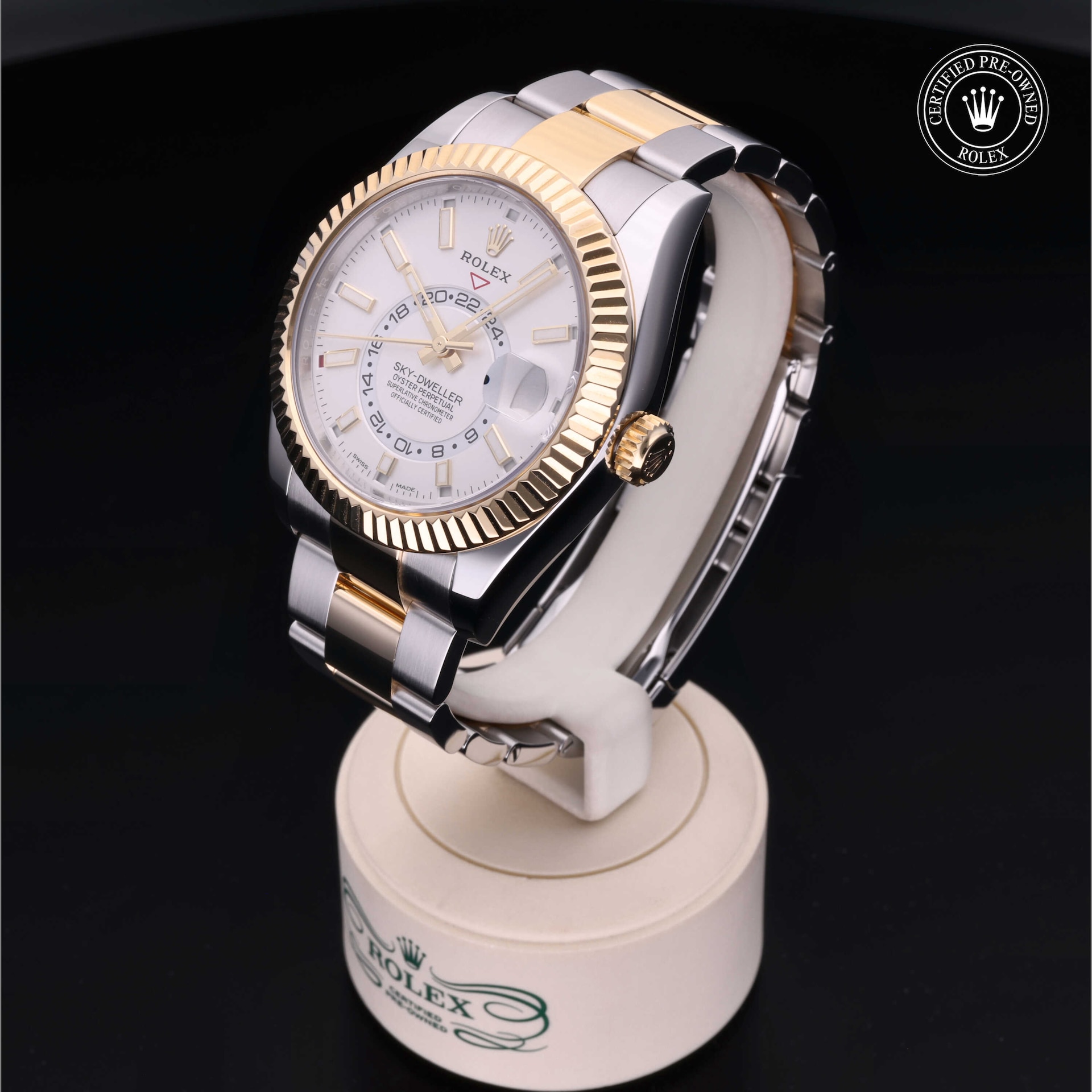 Sky-Dweller image