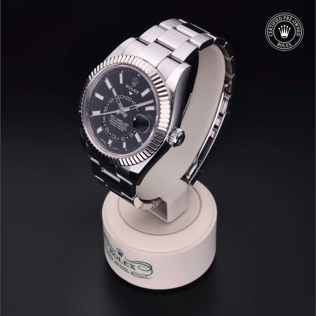Rolex Rolex Certified Pre-Owned Sky-Dweller Rolex Rolex Certified Pre-Owned Sky-Dweller