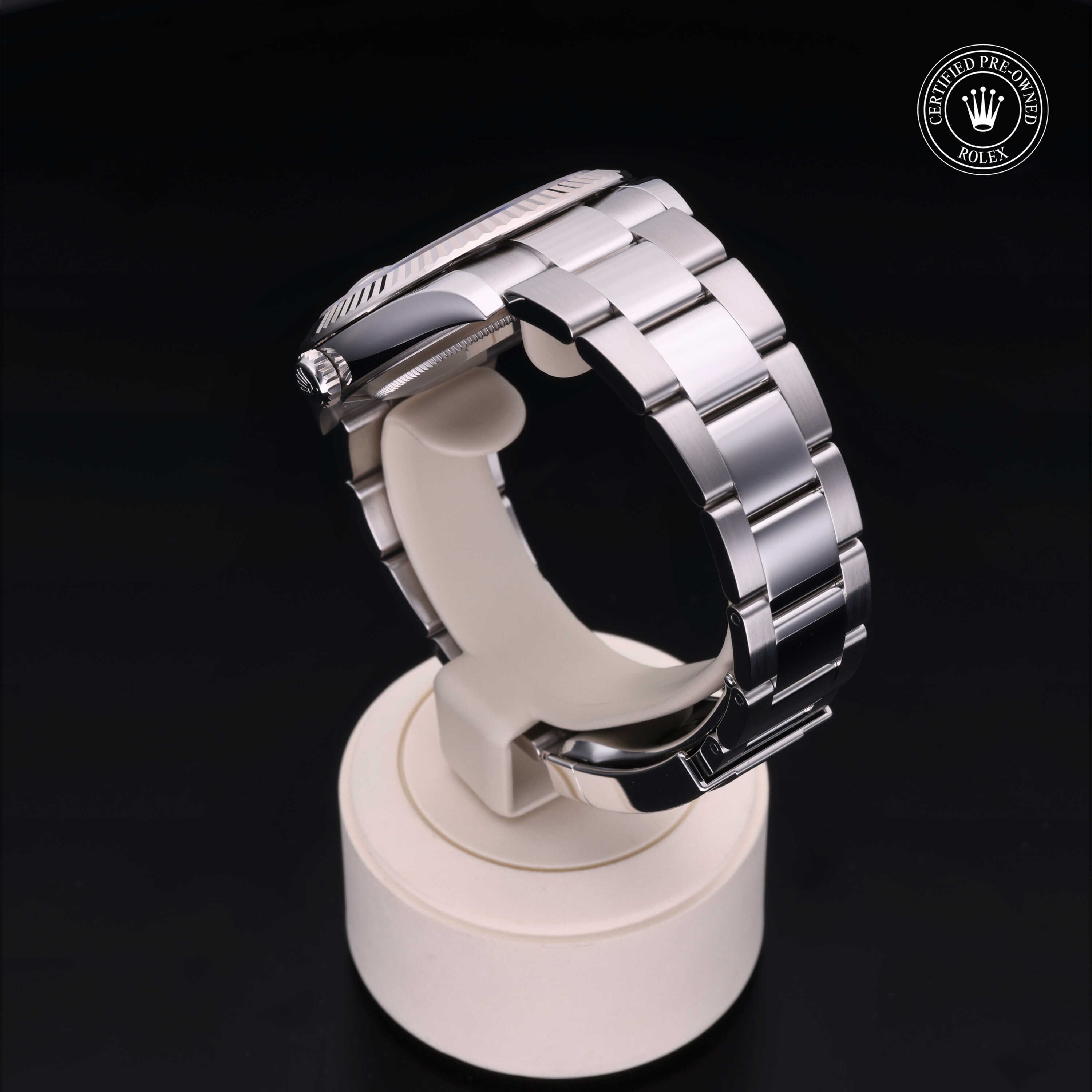 Datejust 41 alternate view 4