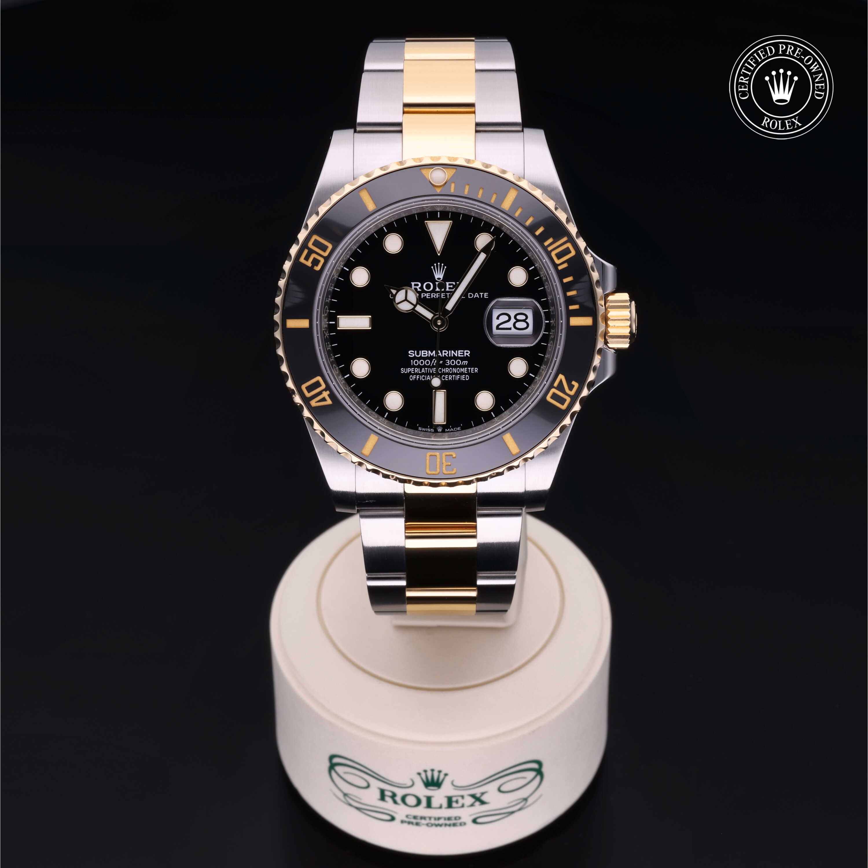 Submariner Date alternate view 2