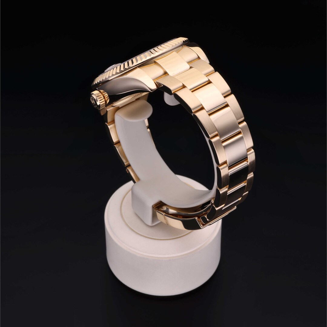 Rolex Rolex Certified Pre-Owned Sky-Dweller Rolex Rolex Certified Pre-Owned Sky-Dweller