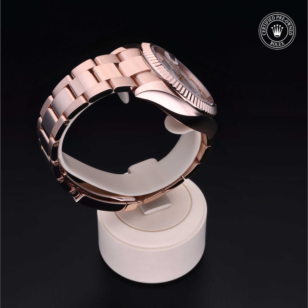 Rolex Rolex Certified Pre-Owned Sky-Dweller Rolex Rolex Certified Pre-Owned Sky-Dweller