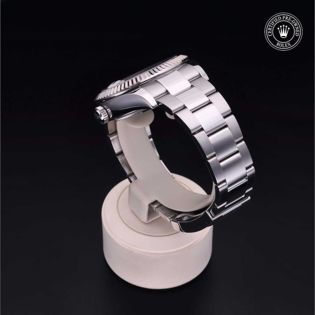 Rolex Rolex Certified Pre-Owned Sky-Dweller Rolex Rolex Certified Pre-Owned Sky-Dweller