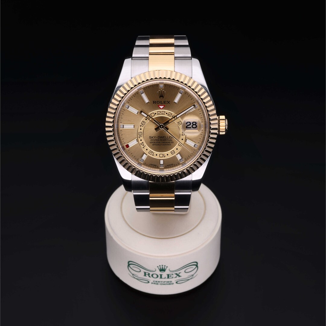 Rolex Rolex Certified Pre-Owned Sky-Dweller Rolex Rolex Certified Pre-Owned Sky-Dweller