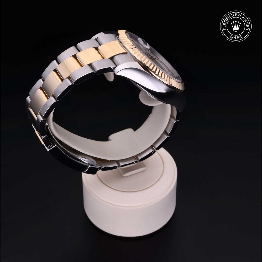 Rolex Rolex Certified Pre-Owned Sky-Dweller Rolex Rolex Certified Pre-Owned Sky-Dweller