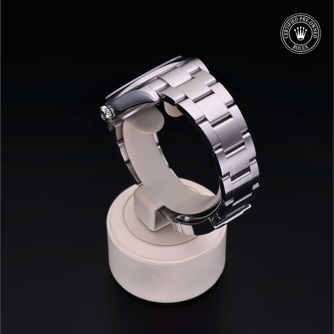 Rolex Rolex Certified Pre-Owned Oyster Perpetual 39 Rolex Rolex Certified Pre-Owned Oyster Perpetual 39