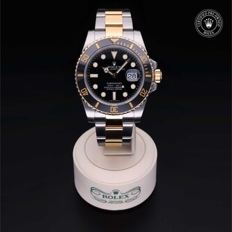 Rolex Certified Pre-Owned Submariner Date