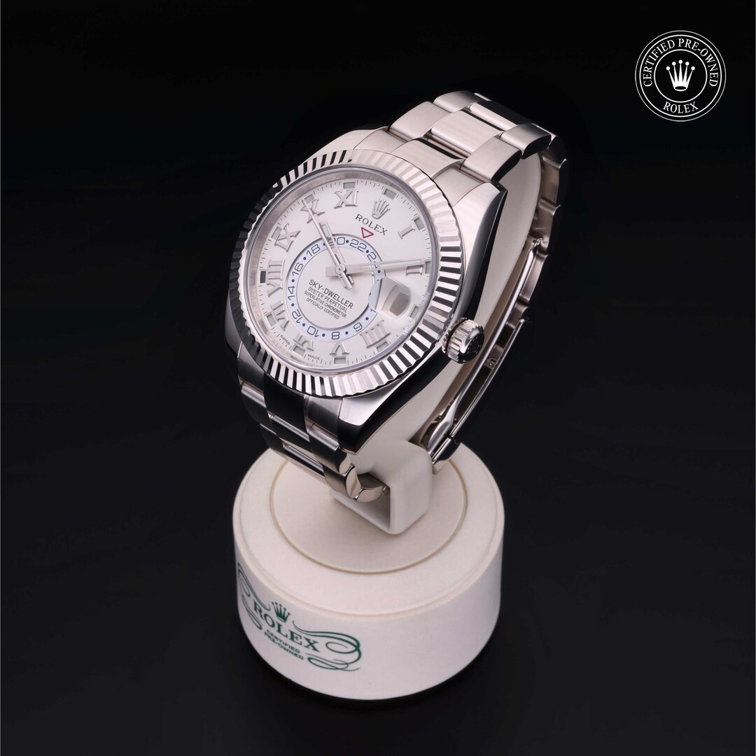 Rolex Rolex Certified Pre-Owned Sky-Dweller Rolex Rolex Certified Pre-Owned Sky-Dweller