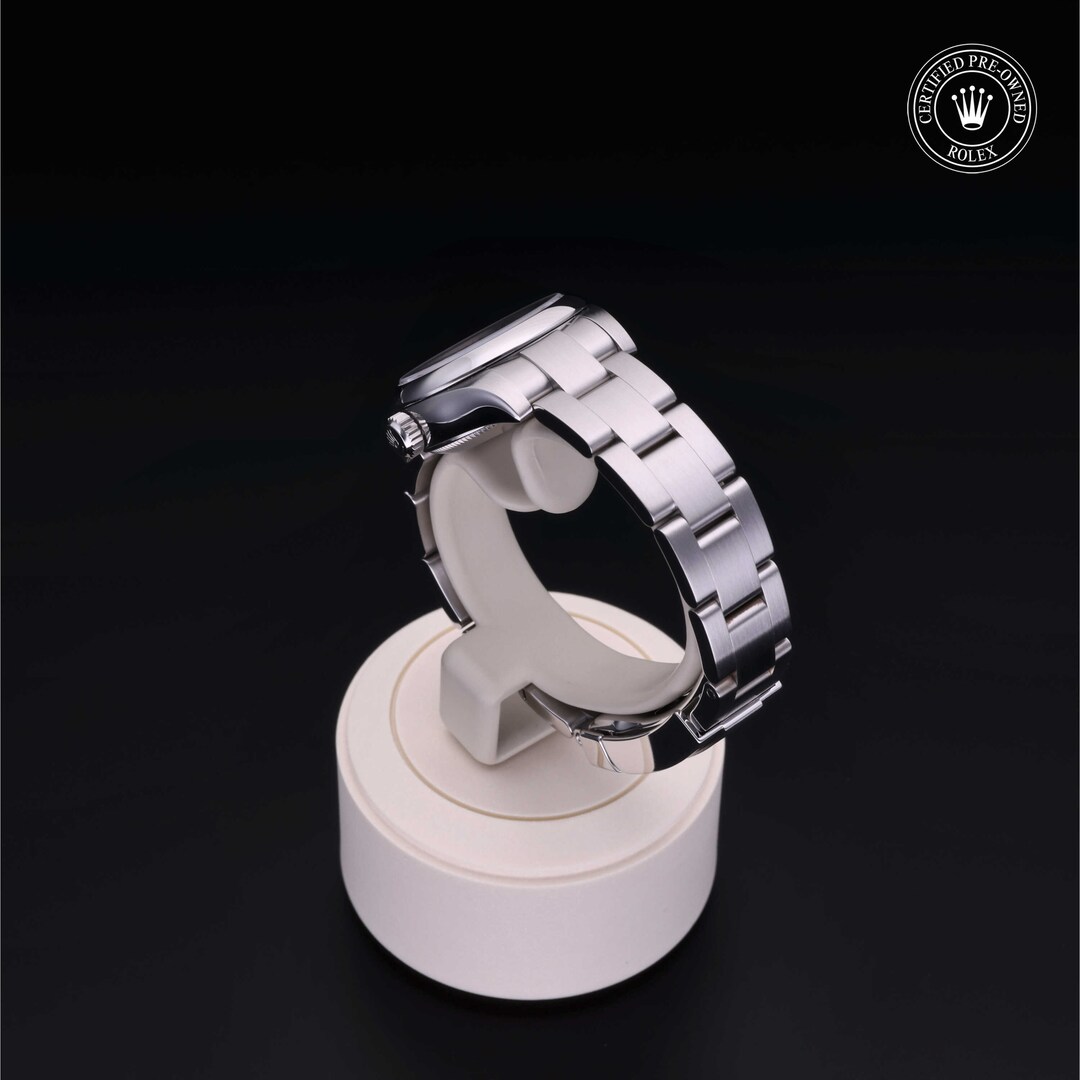 Rolex Rolex Certified Pre-Owned Oyster Perpetual 26 Rolex Rolex Certified Pre-Owned Oyster Perpetual 26