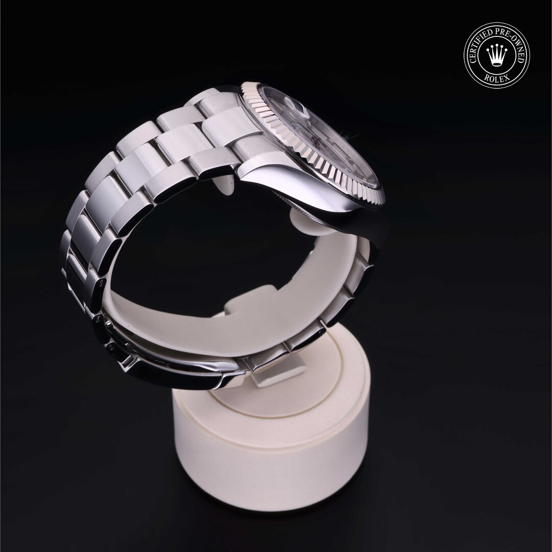 Rolex Rolex Certified Pre-Owned Sky-Dweller Rolex Rolex Certified Pre-Owned Sky-Dweller
