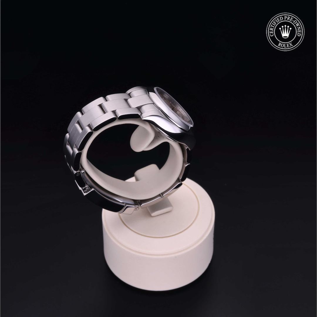 Rolex Rolex Certified Pre-Owned Oyster Perpetual 26 Rolex Rolex Certified Pre-Owned Oyster Perpetual 26