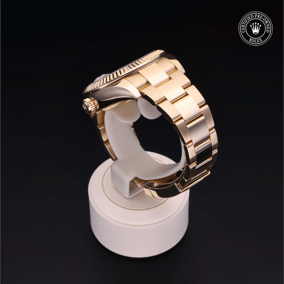 Rolex Rolex Certified Pre-Owned Sky-Dweller Rolex Rolex Certified Pre-Owned Sky-Dweller