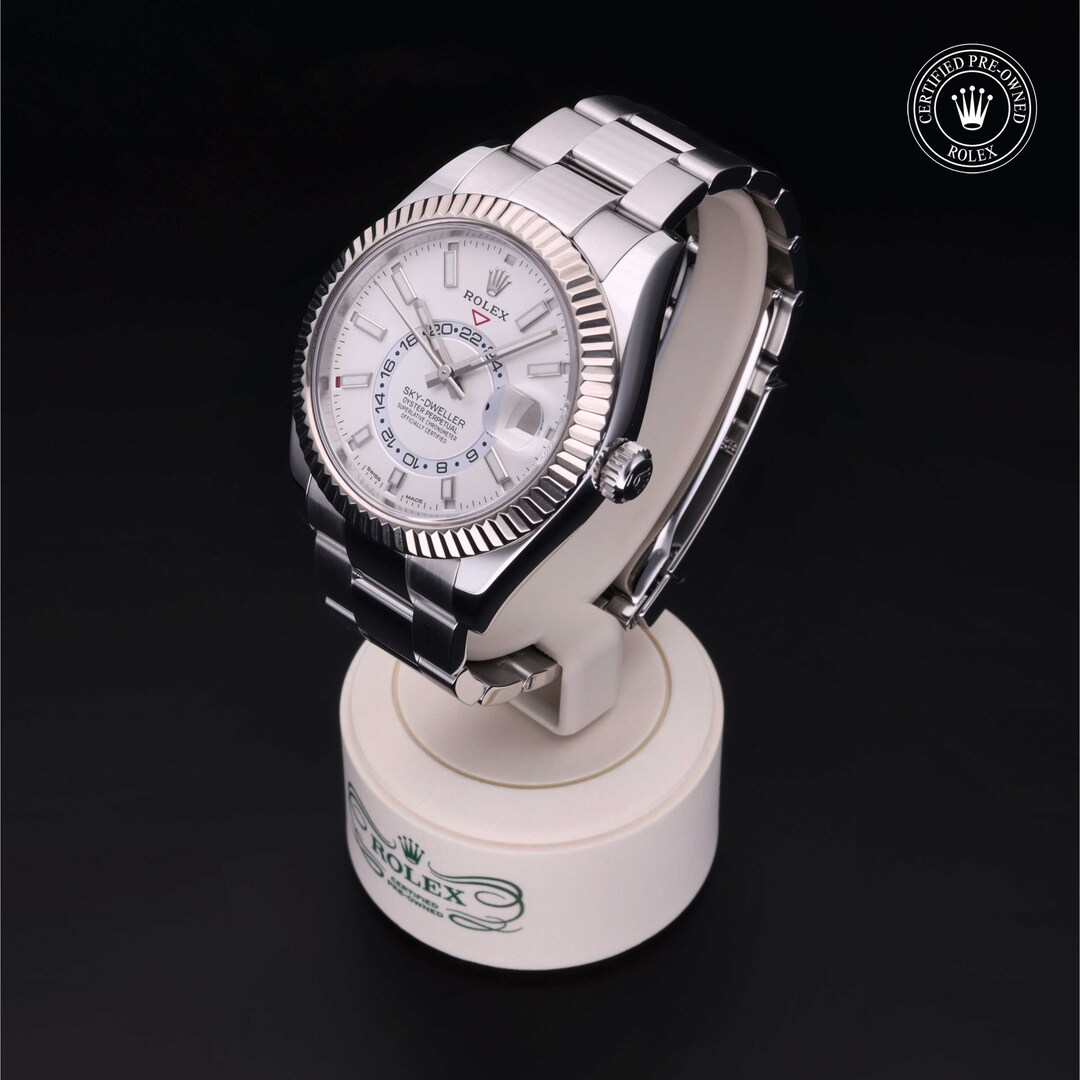 Rolex Rolex Certified Pre-Owned Sky-Dweller Rolex Rolex Certified Pre-Owned Sky-Dweller