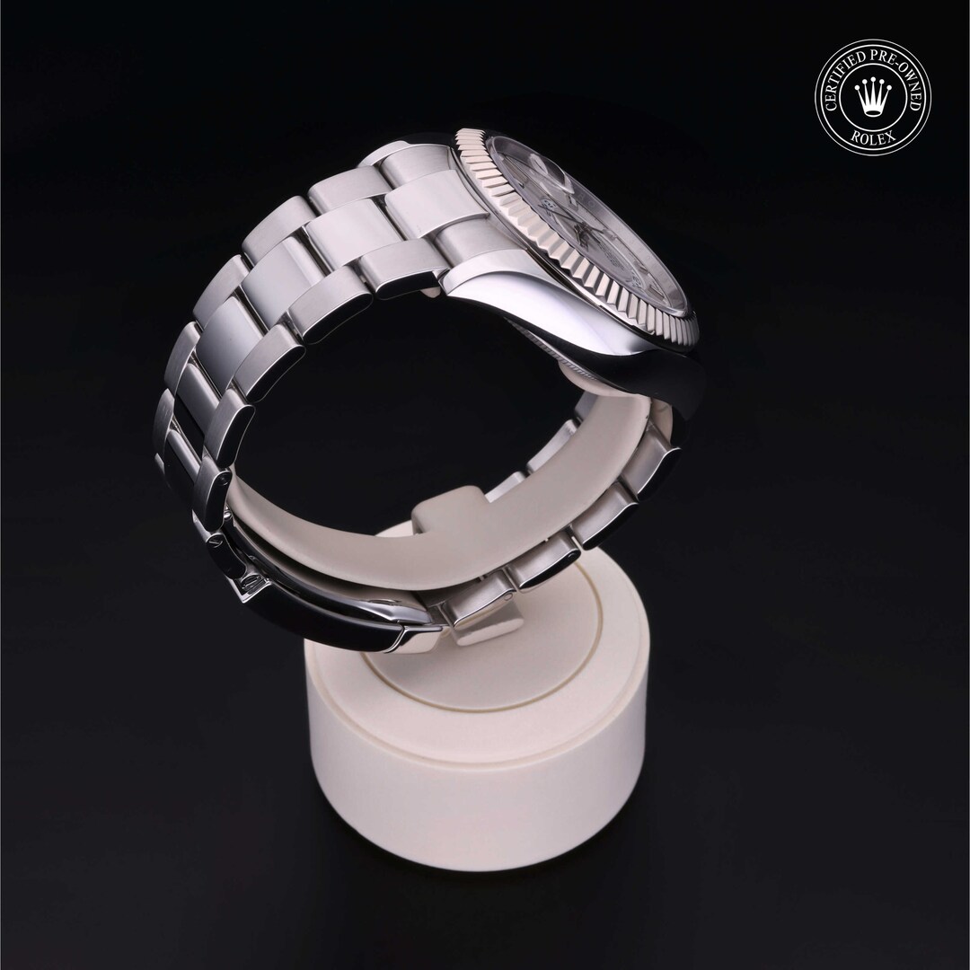 Rolex Rolex Certified Pre-Owned Sky-Dweller Rolex Rolex Certified Pre-Owned Sky-Dweller