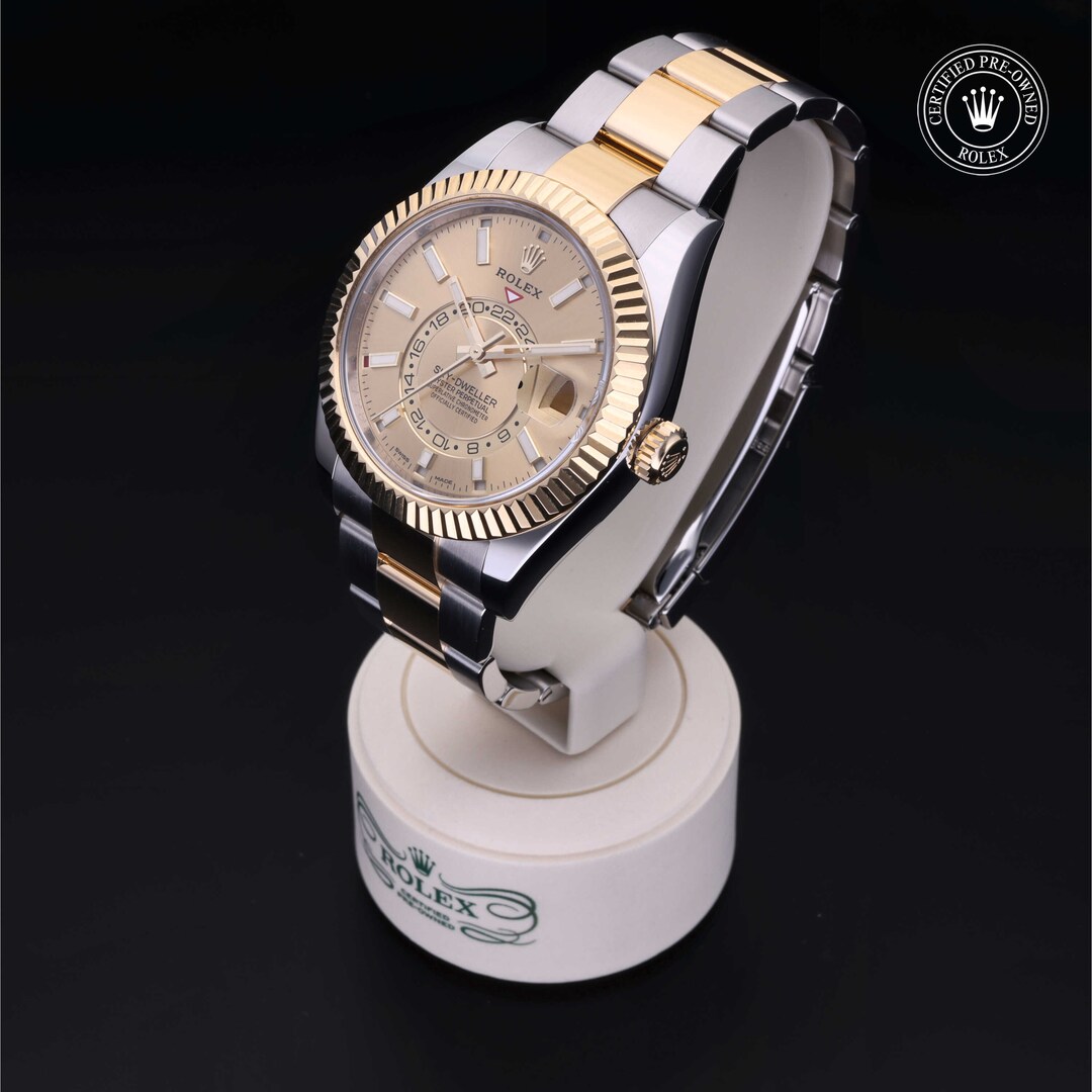 Rolex Rolex Certified Pre-Owned Sky-Dweller Rolex Rolex Certified Pre-Owned Sky-Dweller