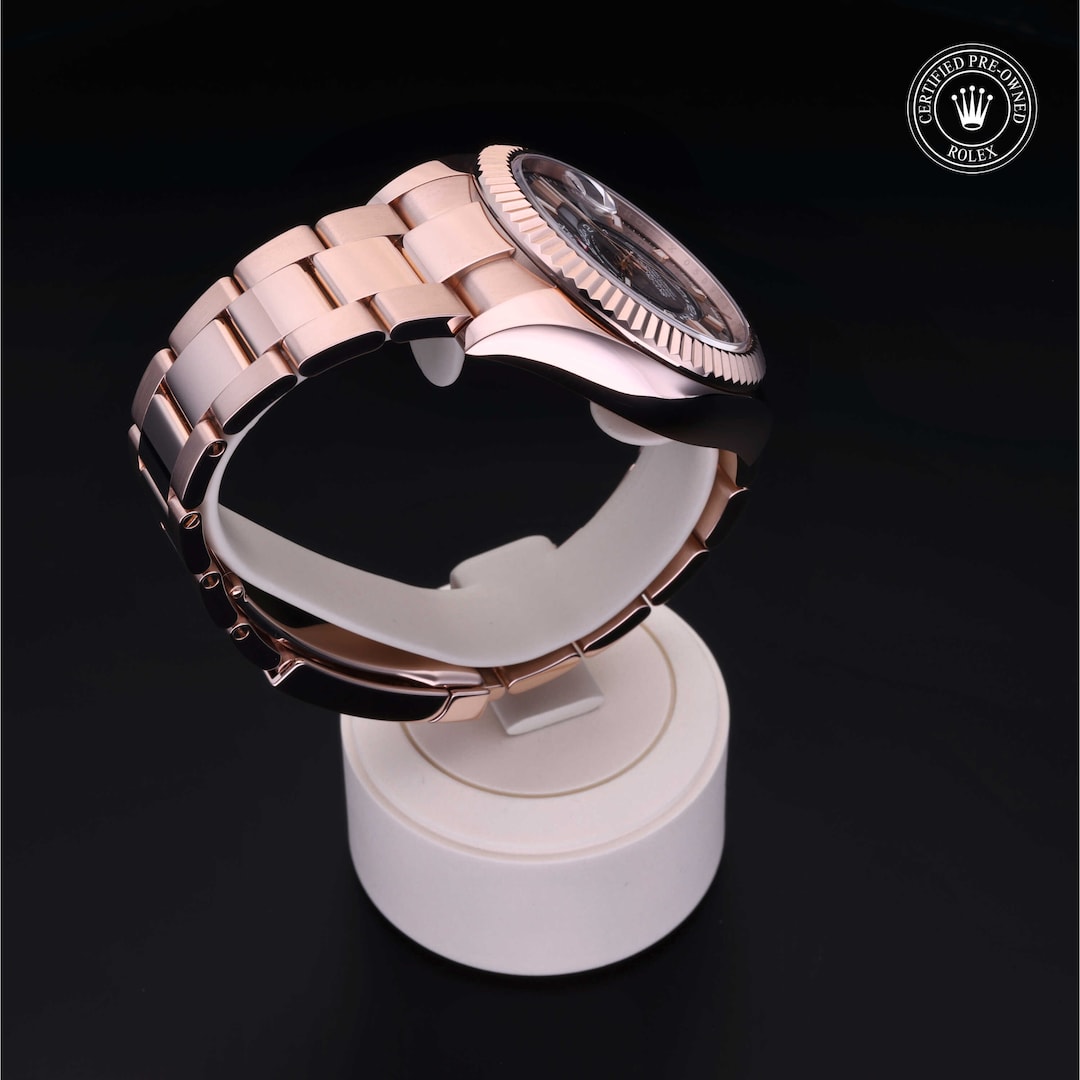 Rolex Rolex Certified Pre-Owned Sky-Dweller Rolex Rolex Certified Pre-Owned Sky-Dweller