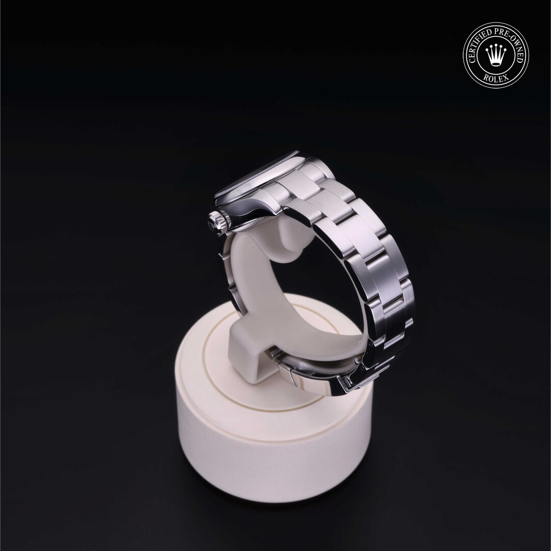 Rolex Rolex Certified Pre-Owned Oyster Perpetual 26 Rolex Rolex Certified Pre-Owned Oyster Perpetual 26
