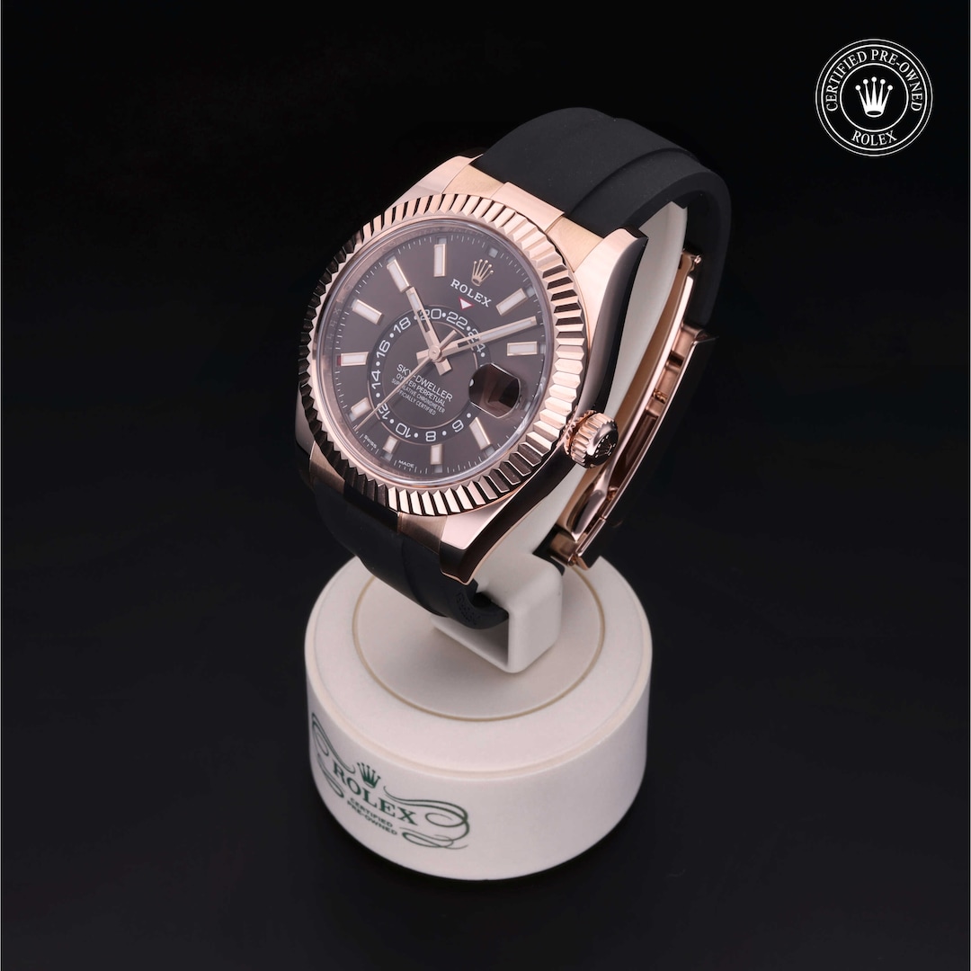 Rolex Rolex Certified Pre-Owned Sky-Dweller Rolex Rolex Certified Pre-Owned Sky-Dweller