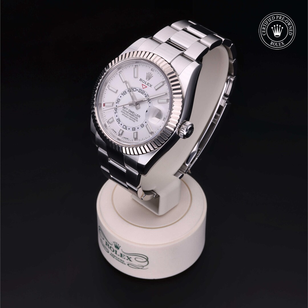Rolex Rolex Certified Pre-Owned Sky-Dweller Rolex Rolex Certified Pre-Owned Sky-Dweller