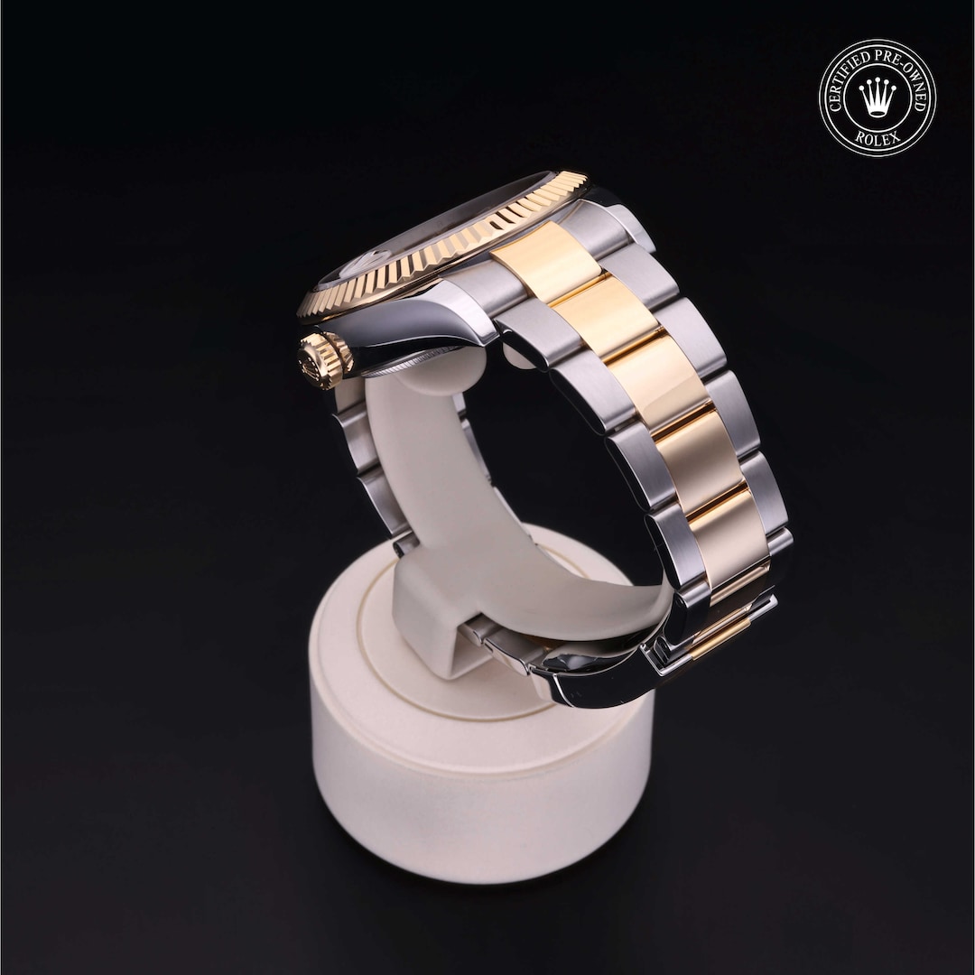 Rolex Rolex Certified Pre-Owned Sky-Dweller Rolex Rolex Certified Pre-Owned Sky-Dweller