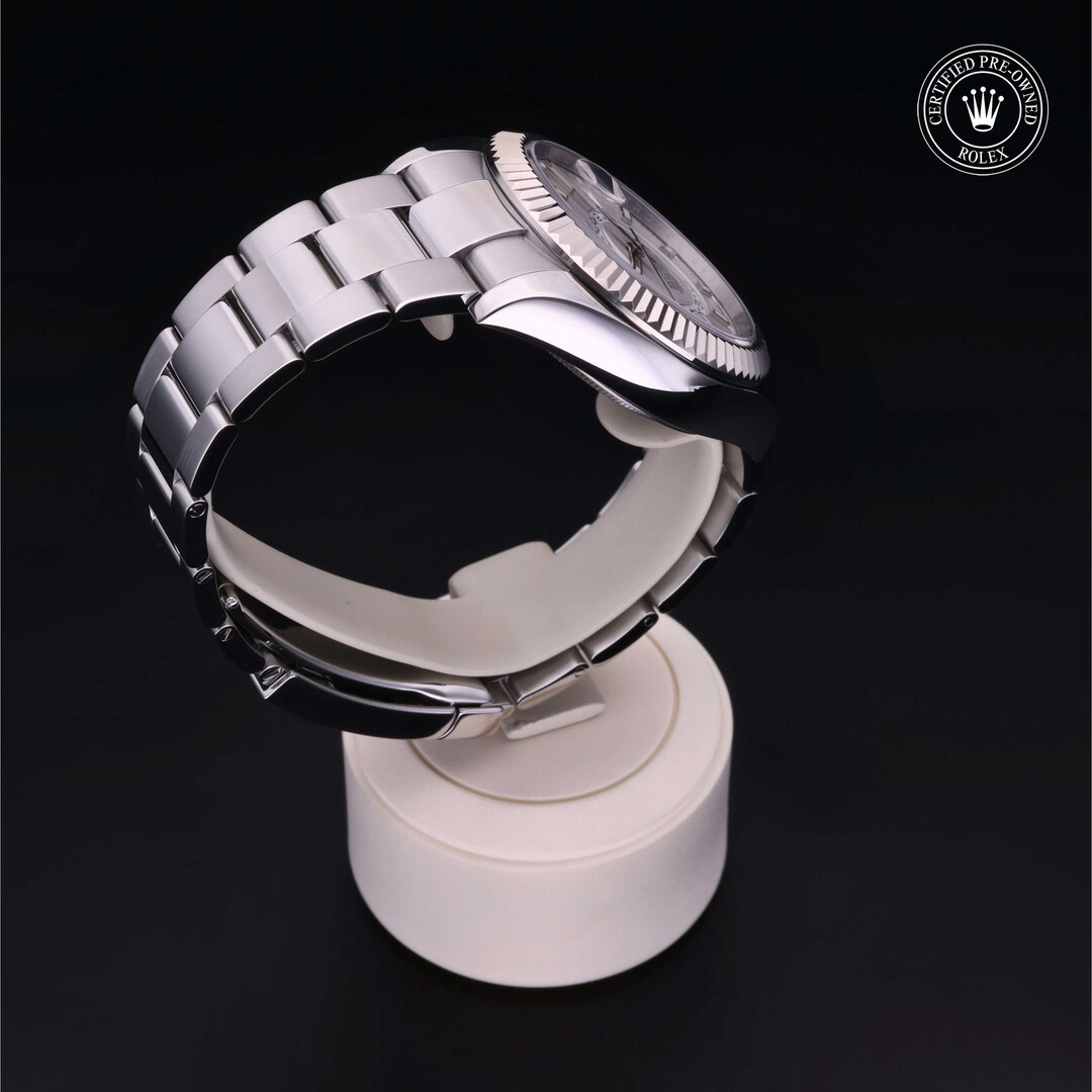 Rolex Rolex Certified Pre-Owned Sky-Dweller Rolex Rolex Certified Pre-Owned Sky-Dweller