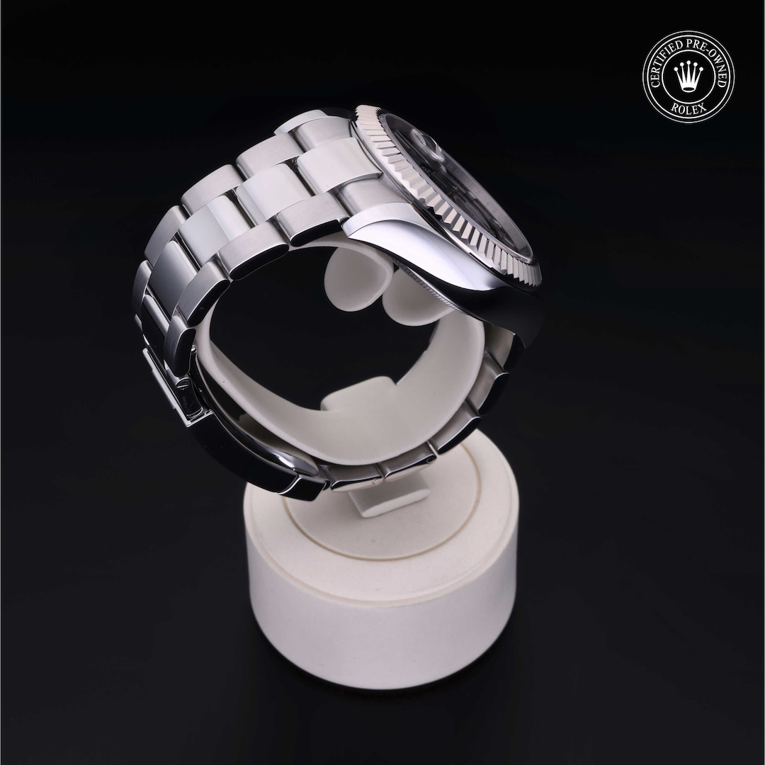 Rolex Rolex Certified Pre-Owned Sky-Dweller Rolex Rolex Certified Pre-Owned Sky-Dweller