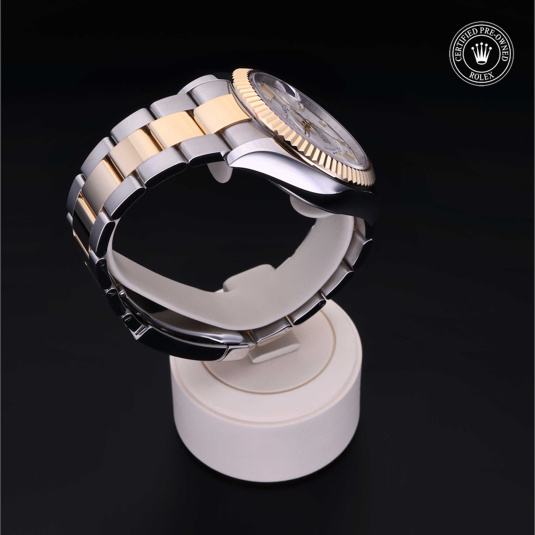 Rolex Rolex Certified Pre-Owned Sky-Dweller Rolex Rolex Certified Pre-Owned Sky-Dweller