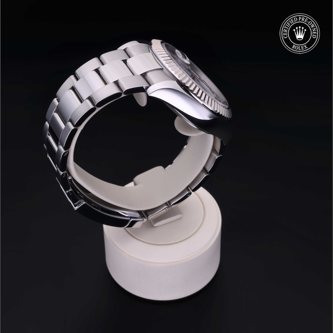 Rolex Rolex Certified Pre-Owned Sky-Dweller Rolex Rolex Certified Pre-Owned Sky-Dweller
