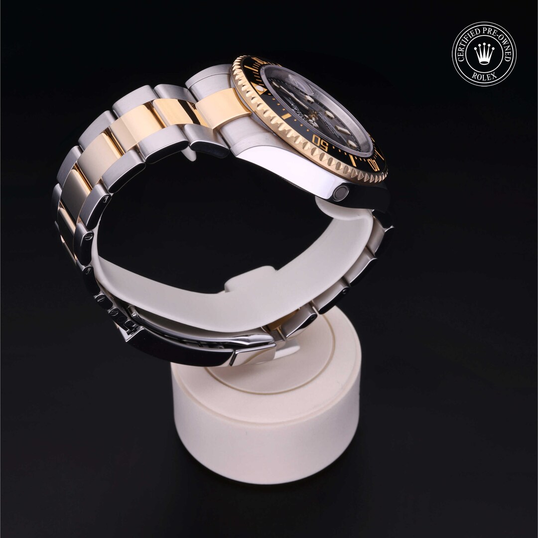 Rolex Rolex Certified Pre-Owned Sea-Dweller Rolex Rolex Certified Pre-Owned Sea-Dweller