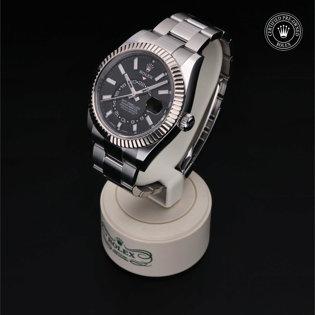 Rolex Rolex Certified Pre-Owned Sky-Dweller Rolex Rolex Certified Pre-Owned Sky-Dweller