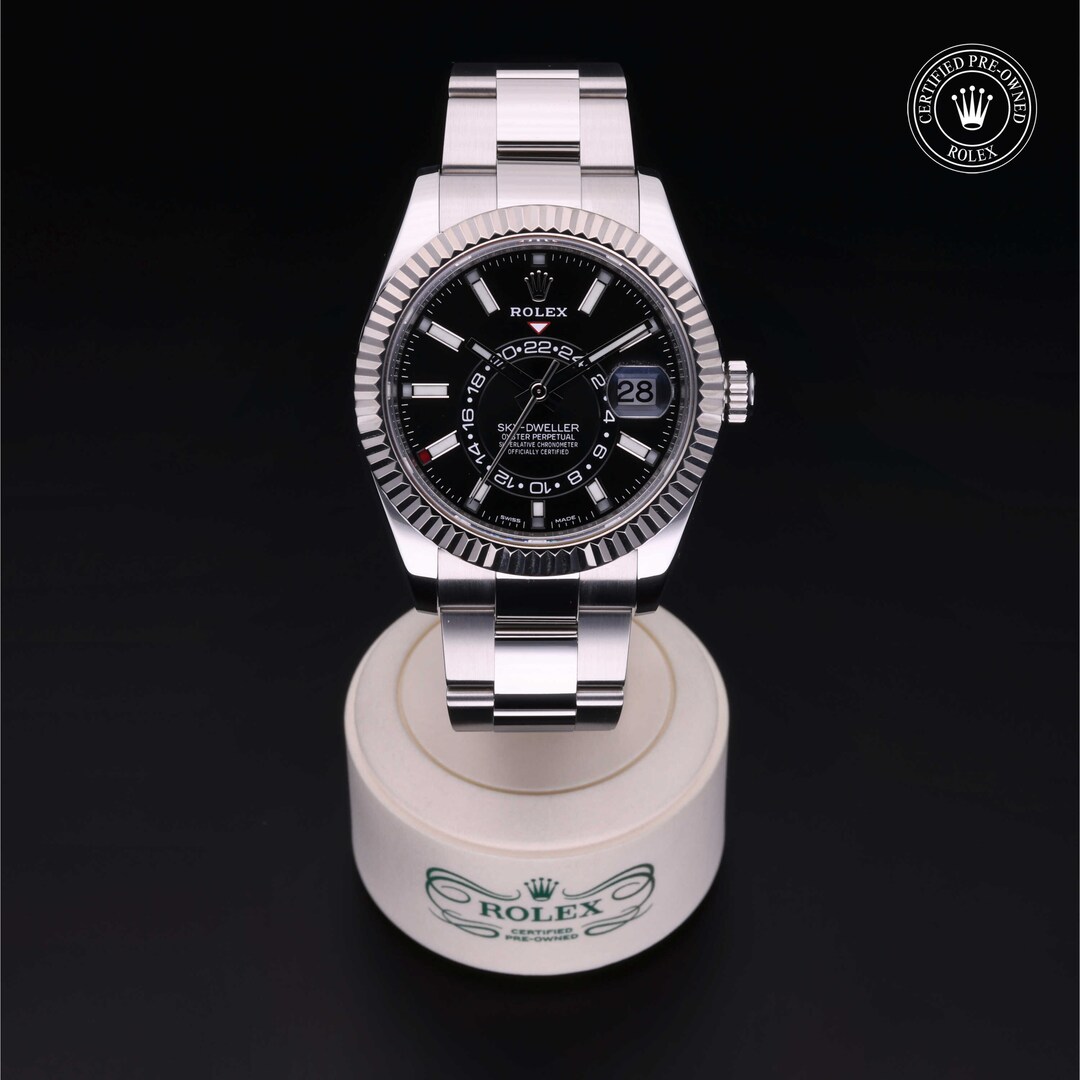Rolex Rolex Certified Pre-Owned Sky-Dweller Rolex Rolex Certified Pre-Owned Sky-Dweller