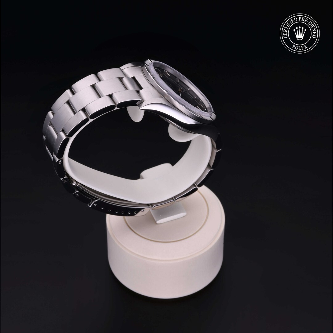 Rolex Rolex Certified Pre-Owned Oyster Perpetual 34 Rolex Rolex Certified Pre-Owned Oyster Perpetual 34