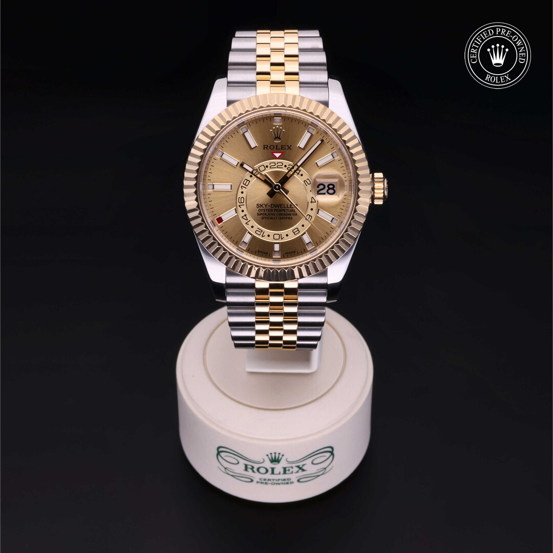 Rolex Rolex Certified Pre-Owned Sky-Dweller Rolex Rolex Certified Pre-Owned Sky-Dweller