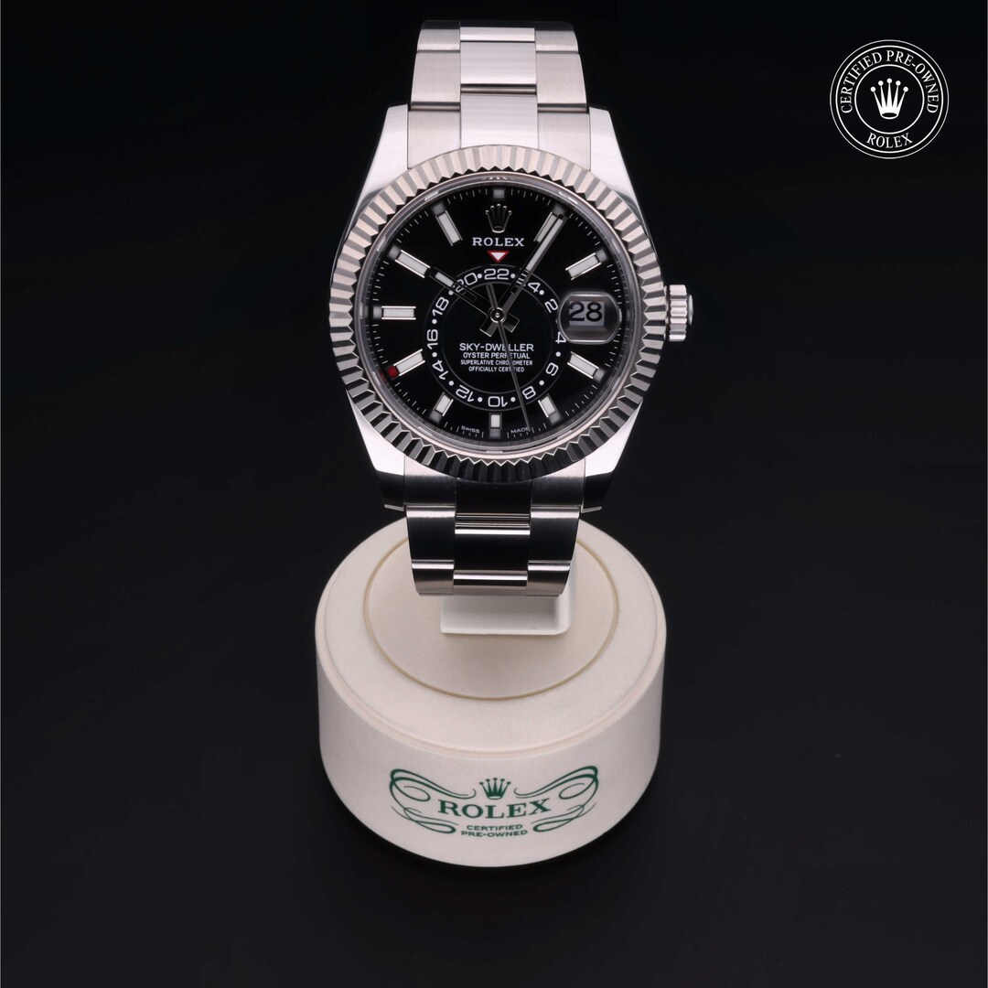 Rolex Rolex Certified Pre-Owned Sky-Dweller Rolex Rolex Certified Pre-Owned Sky-Dweller