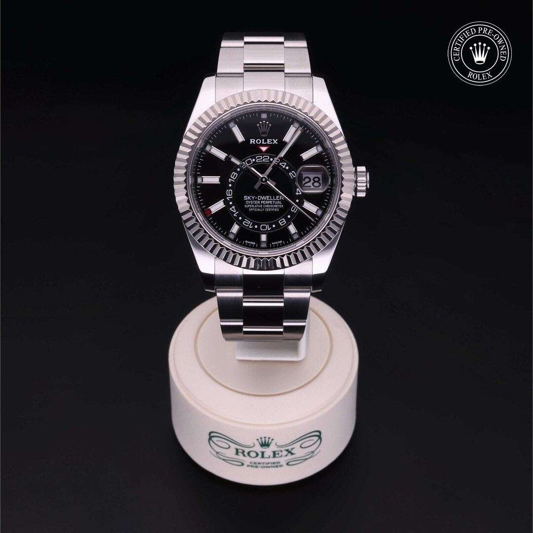 Rolex Rolex Certified Pre-Owned Sky-Dweller Rolex Rolex Certified Pre-Owned Sky-Dweller