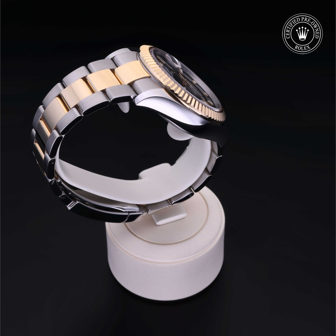 Rolex Rolex Certified Pre-Owned Sky-Dweller Rolex Rolex Certified Pre-Owned Sky-Dweller