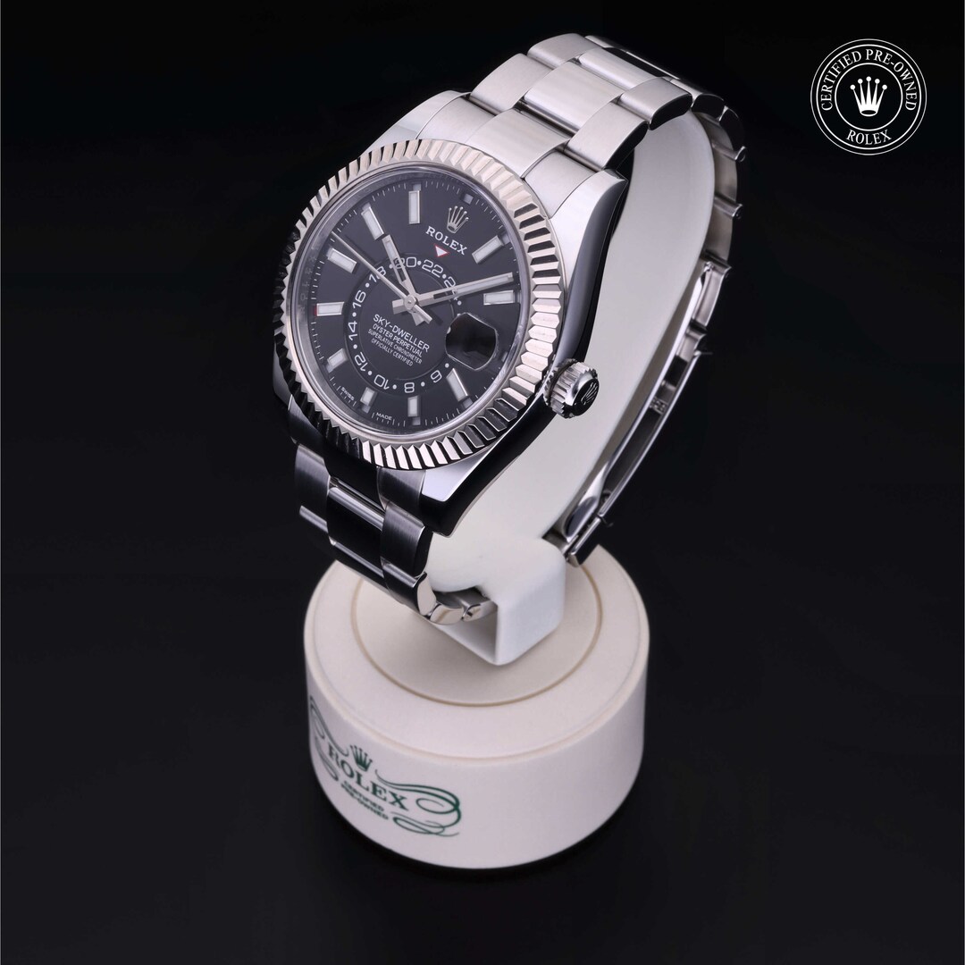 Rolex Rolex Certified Pre-Owned Sky-Dweller Rolex Rolex Certified Pre-Owned Sky-Dweller