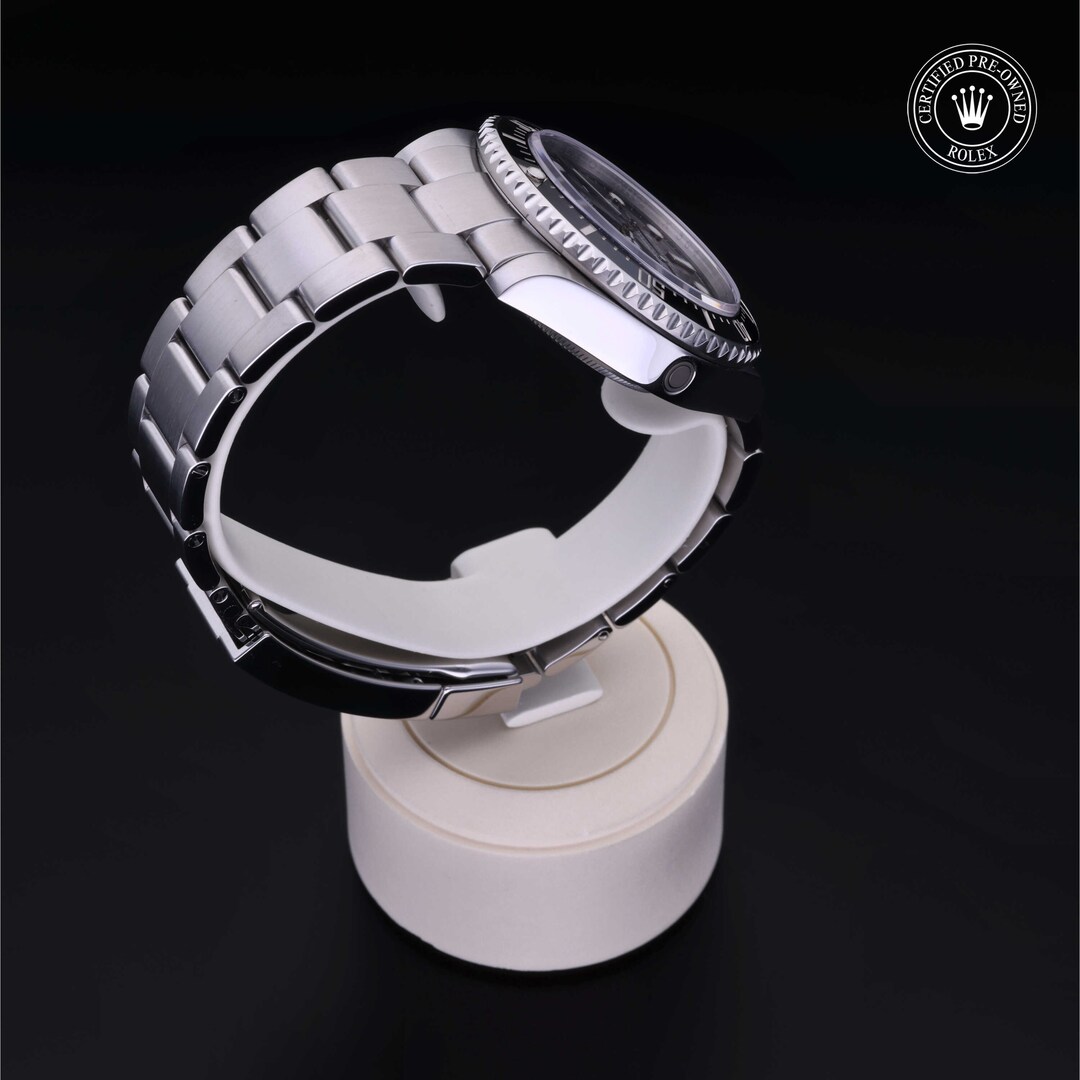 Rolex Rolex Certified Pre-Owned Sea-Dweller 4000 Rolex Rolex Certified Pre-Owned Sea-Dweller 4000