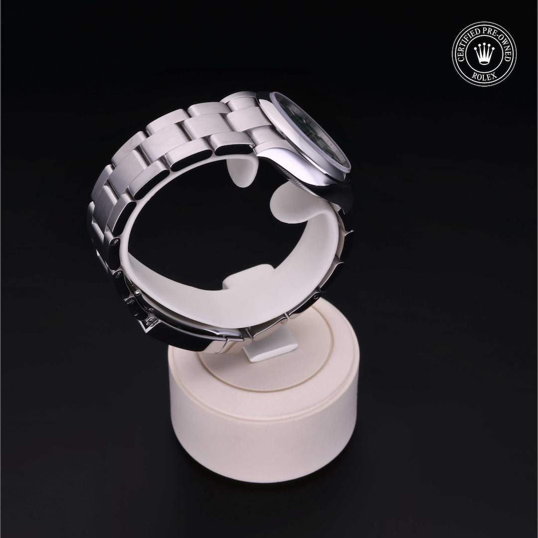 Rolex Rolex Certified Pre-Owned Oyster Perpetual 31 Rolex Rolex Certified Pre-Owned Oyster Perpetual 31