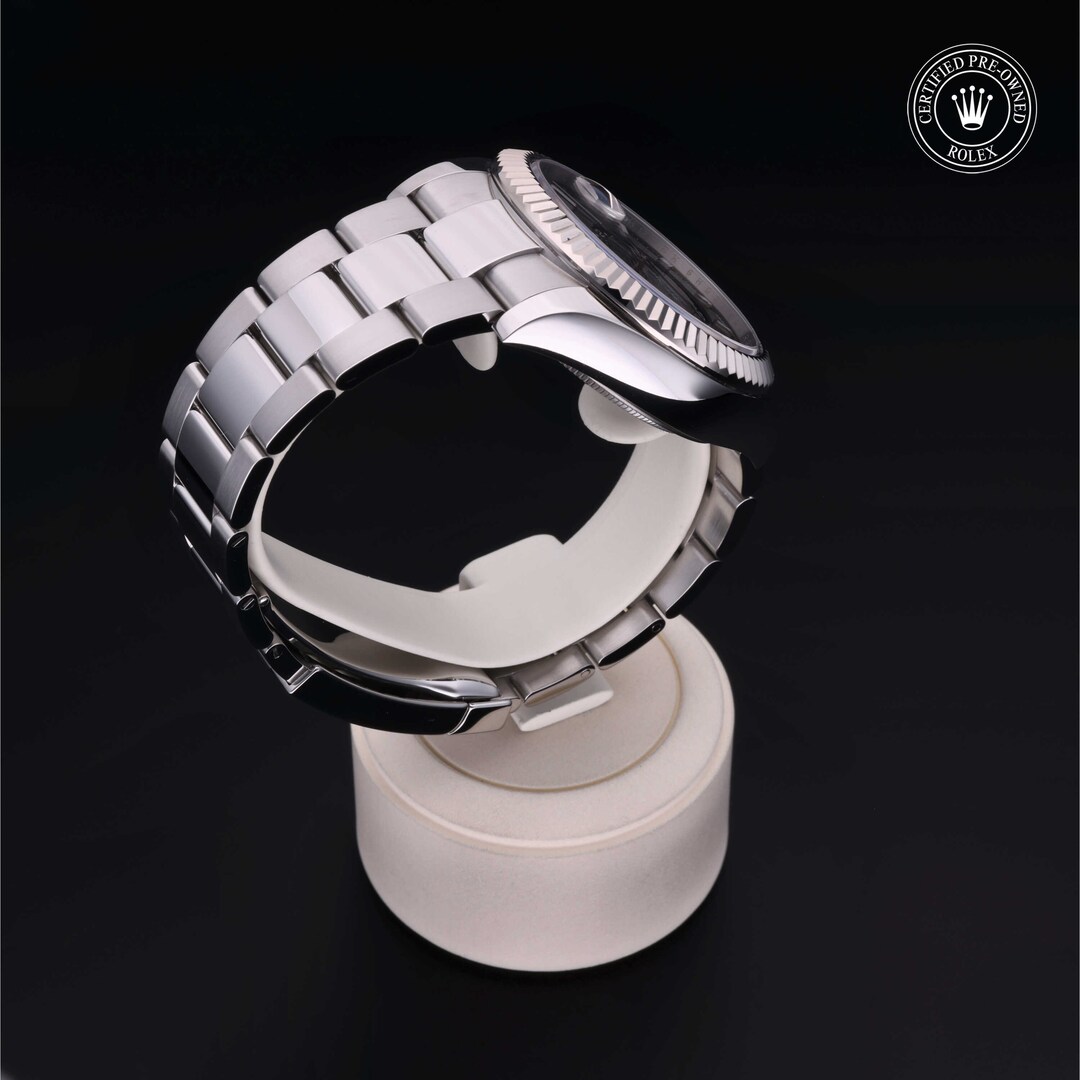 Rolex Rolex Certified Pre-Owned Sky-Dweller Rolex Rolex Certified Pre-Owned Sky-Dweller