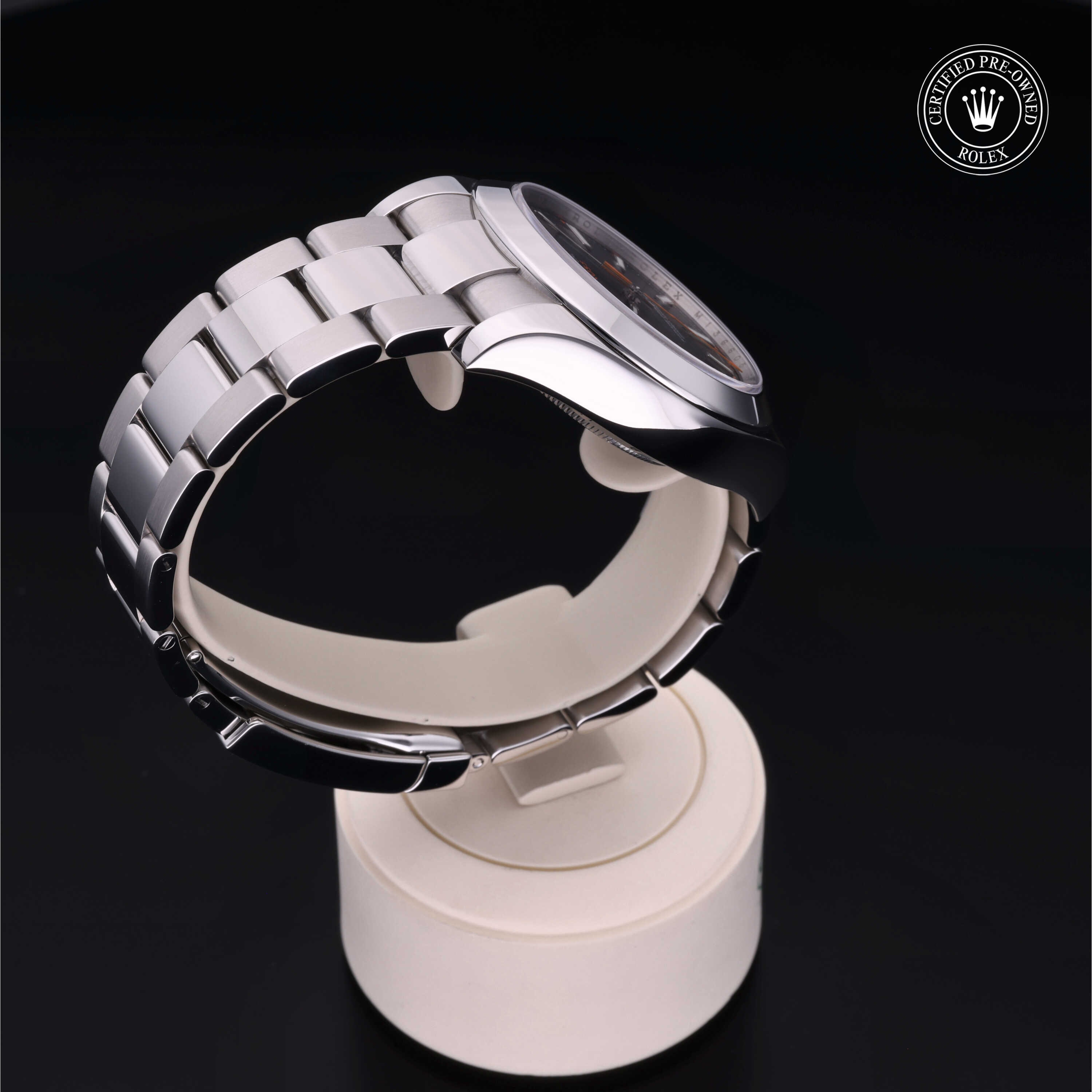 Milgauss alternate view 5