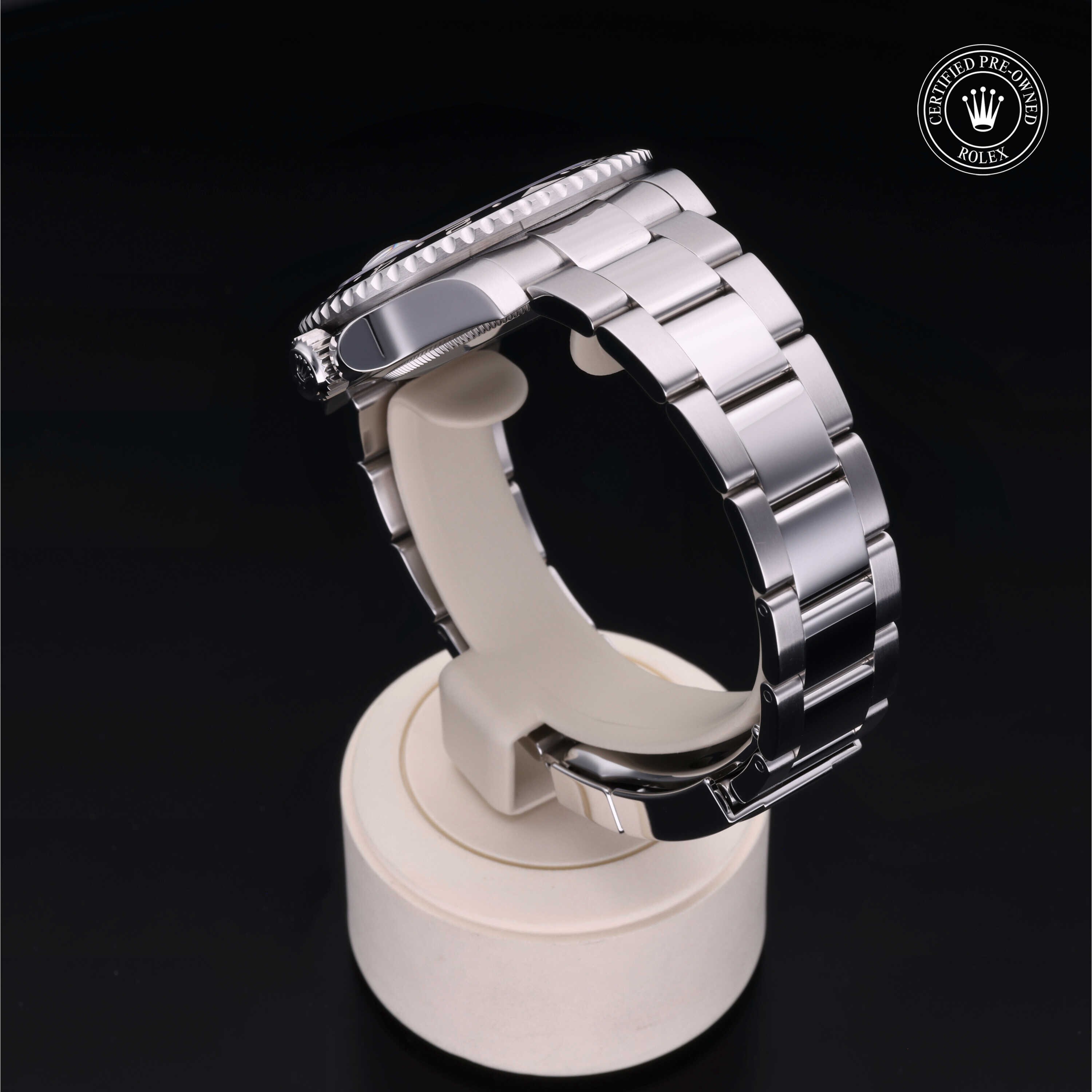 GMT-Master II alternate view 4