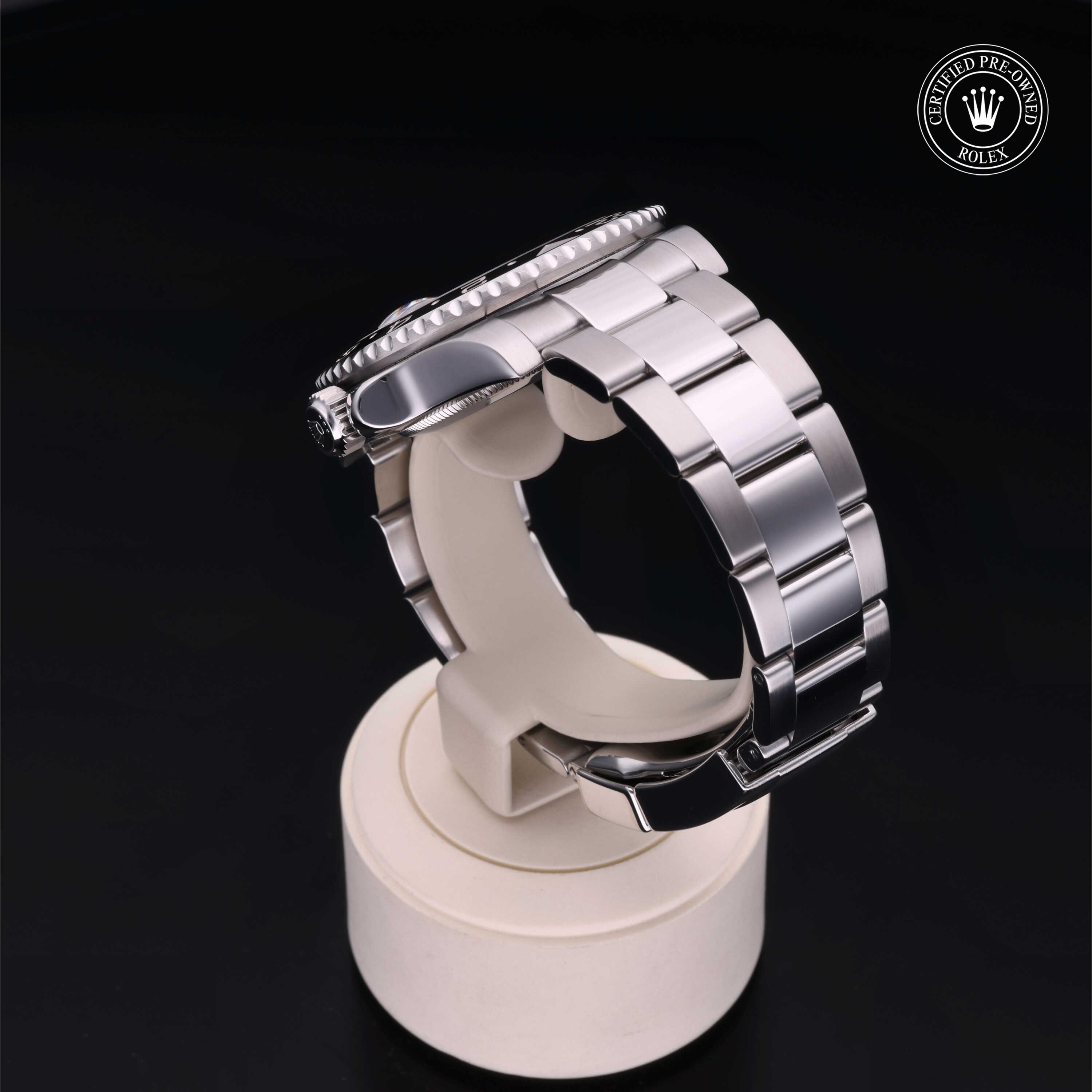 GMT-Master II alternate view 4