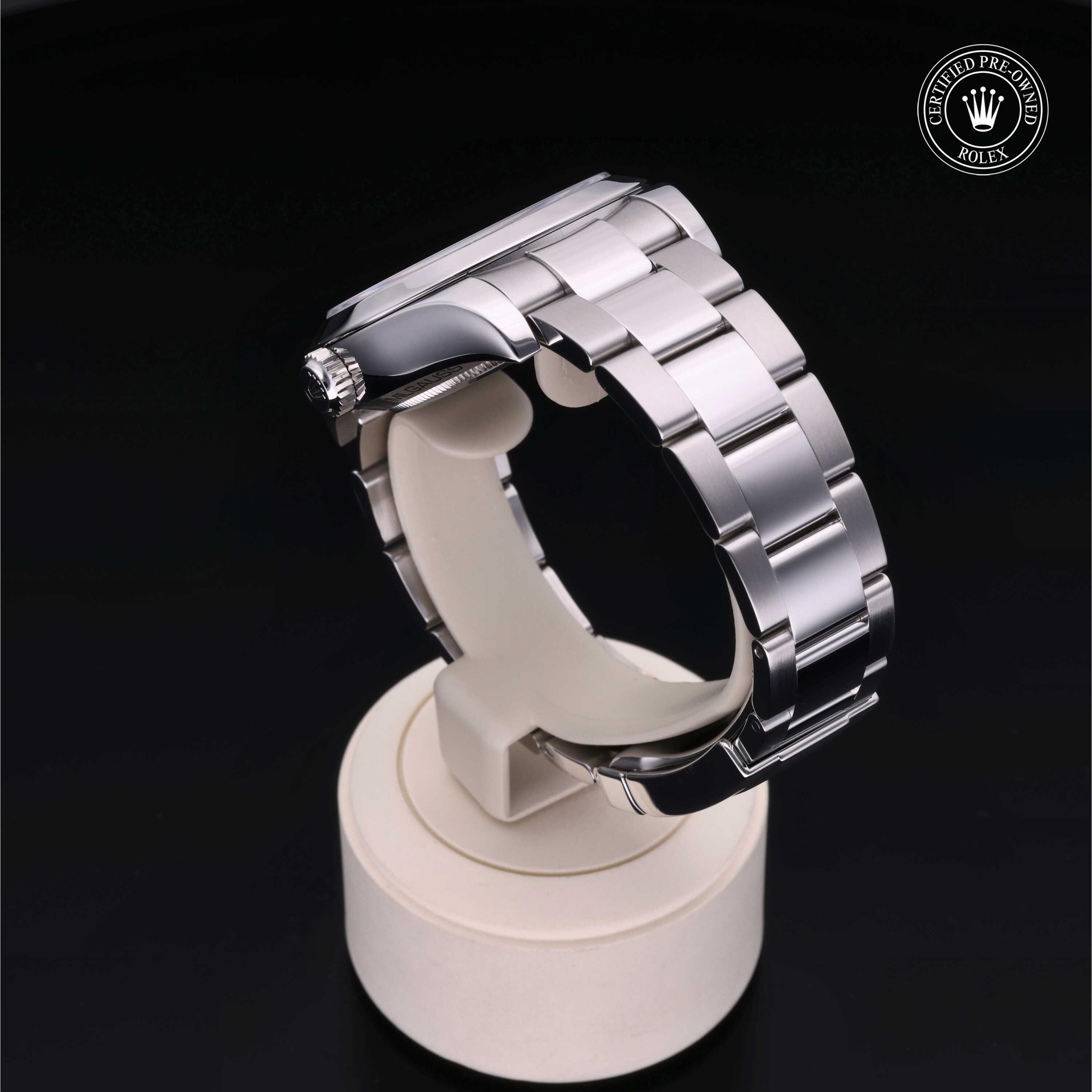 Milgauss alternate view 4