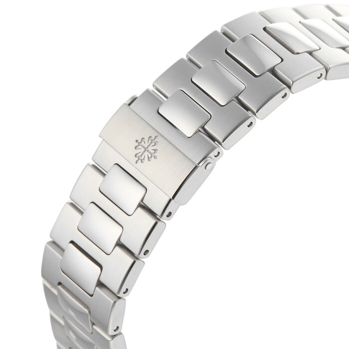 Pre-Owned Patek Philippe Nautilus 5711/1A-010