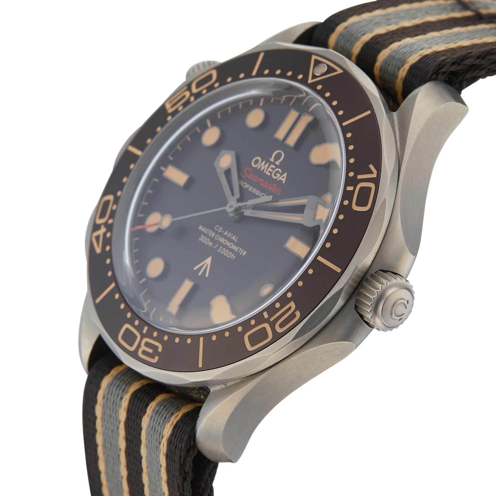 Pre-Owned Omega Seamaster 007 Edition Brown Titanium Mens Watch 210.92.42.20.01.001