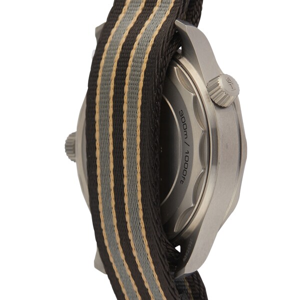 Go to product image 4 Go to product image 4