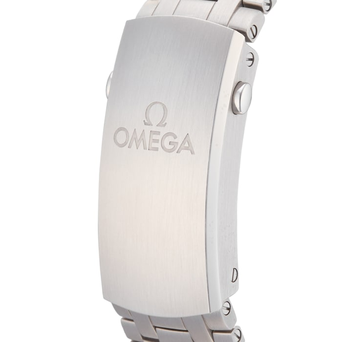 Pre-Owned Omega Seamaster Diver 300M Master Chronometer Mens Watch 210.30.44.51.01.001