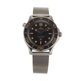 Pre-Owned Omega Seamaster Diver 300M '007 Edition' Mens Watch 210.90.42.20.01.001