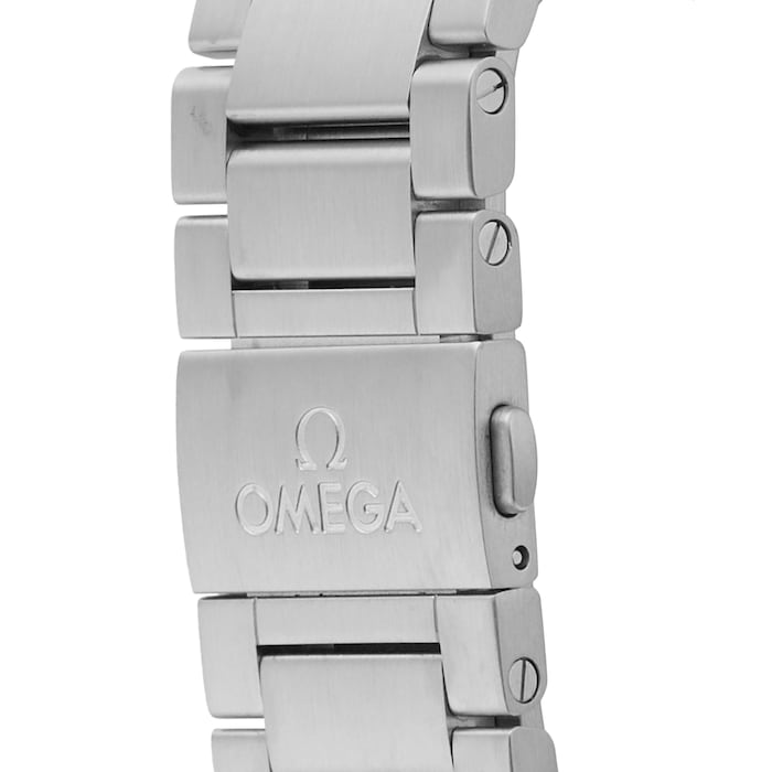 Pre-Owned Omega Seamaster Railmaster 40mm Stainless Steel O22010402003001